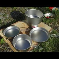 Kjelesett i titan - 4 deler