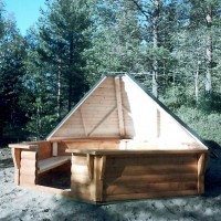 Grillplass Grillplass med benker