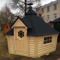 Grillhytte 9,2 m/ skråvegg ubehandlet